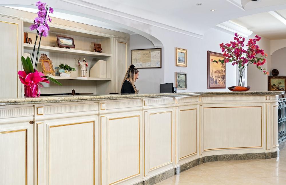 Hotel La Vue D'Or سورينتو المظهر الخارجي الصورة